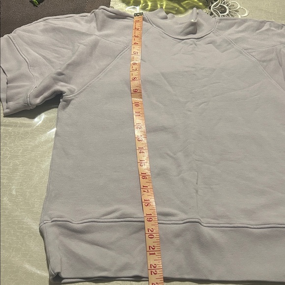 NWT Agolde The Round Shoulder Half Sleeve Box Sweatshirt Paper - Size S - Picture 9 of 9